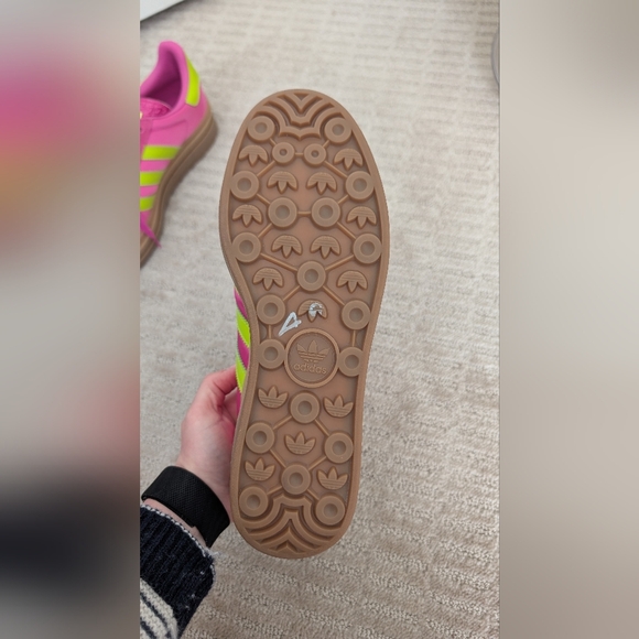 NWT Adidas Gazelle Women's Pink and Lime Platform Sneakers Size 9 - Picture 8 of 16